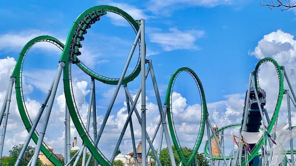The Incredible Hulk Coaster is one of the many thrill rides in Islands of Adventure. Image credits @Airtime_ryan on Instagram
