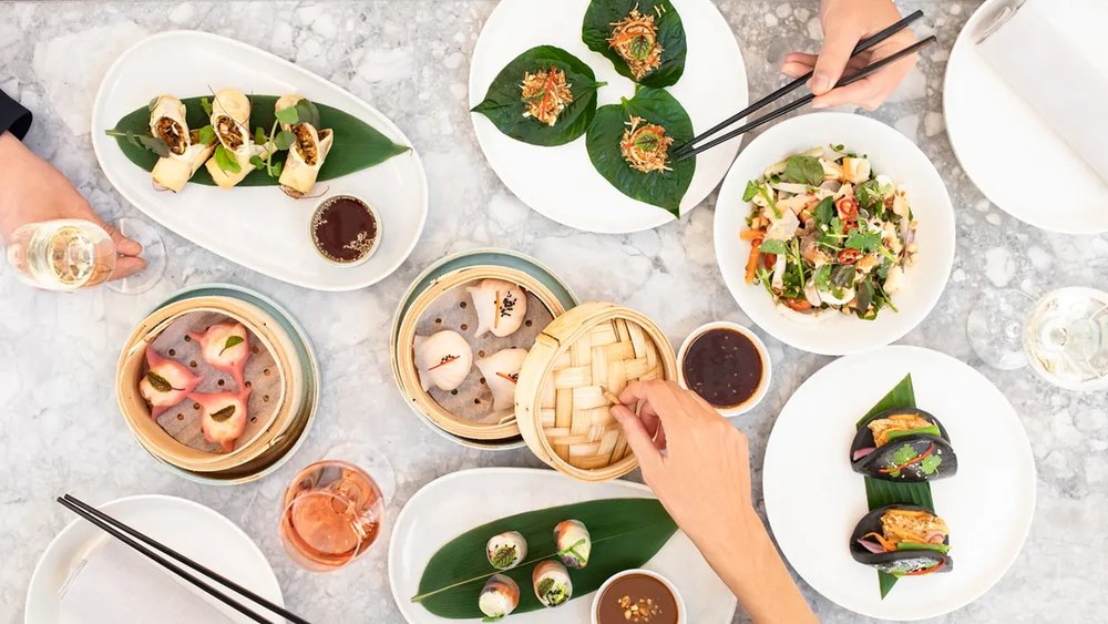 The romantic dinner of all dinners. Image credits to Klook