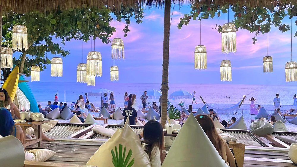 Tonsak Cafe & Restaurant 3