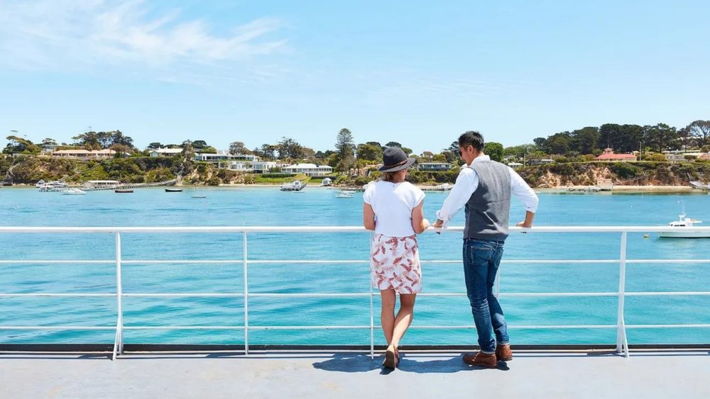 Breathe in the fresh ocean breeze as you tour around Mornington and Bellarine Peninsulas.