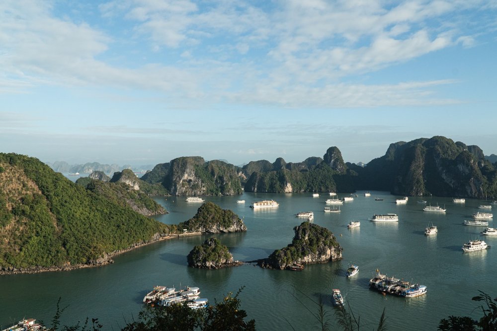 อ่าวฮาลอง (Hạ Long Bay) 