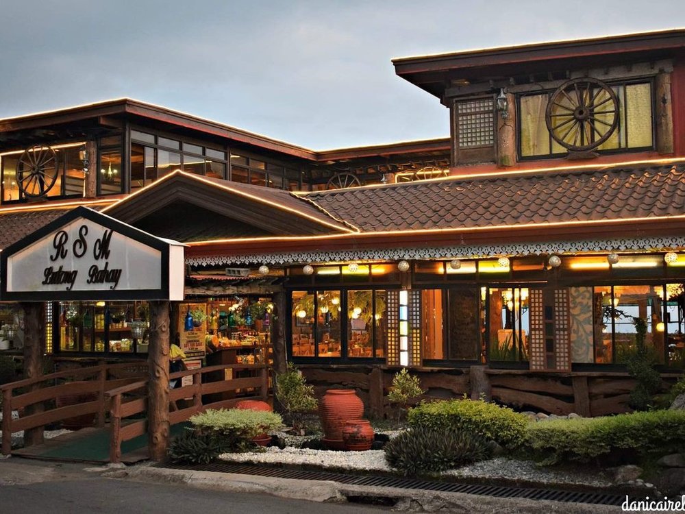 cottage style restaurant