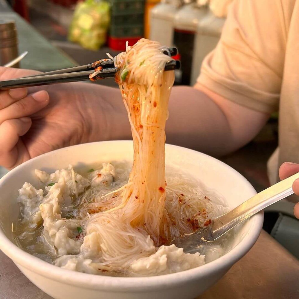 台南美食:阿鳳浮水虱目魚羹