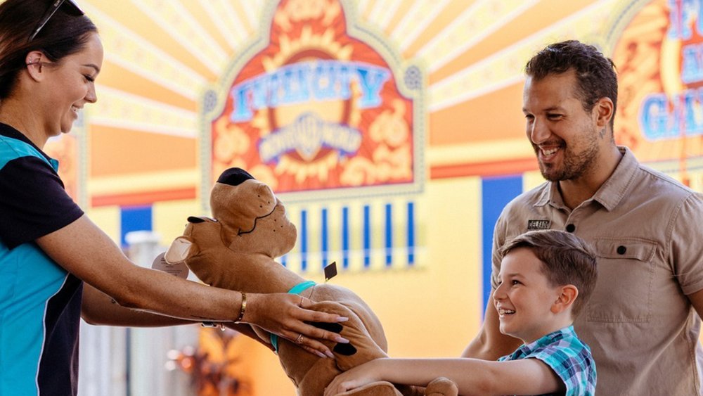 Surprise your kids with a treat from one of the park’s multiple stores. Credit: movieworldaus