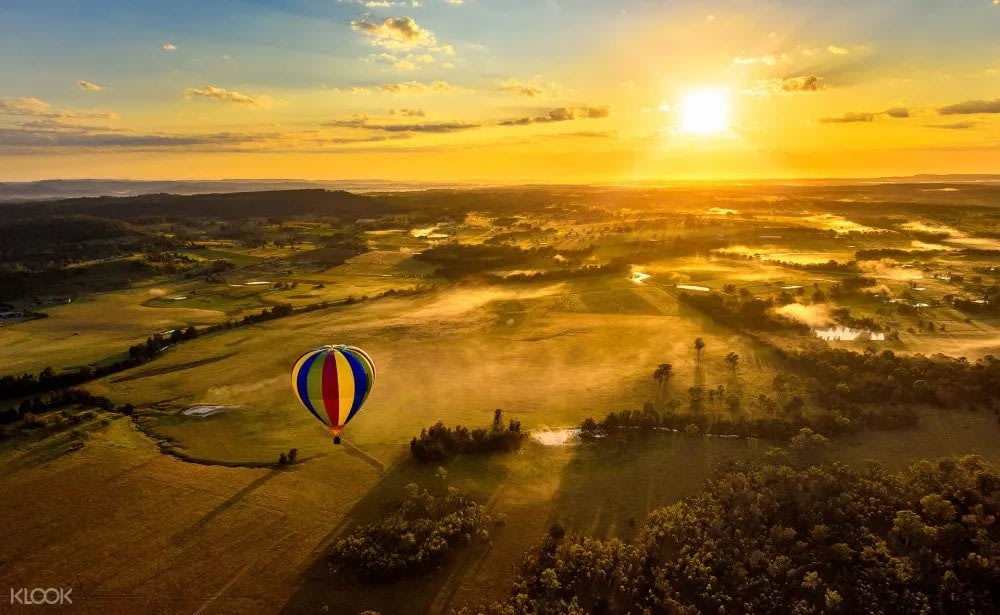 Hot air balloon flight camden valley