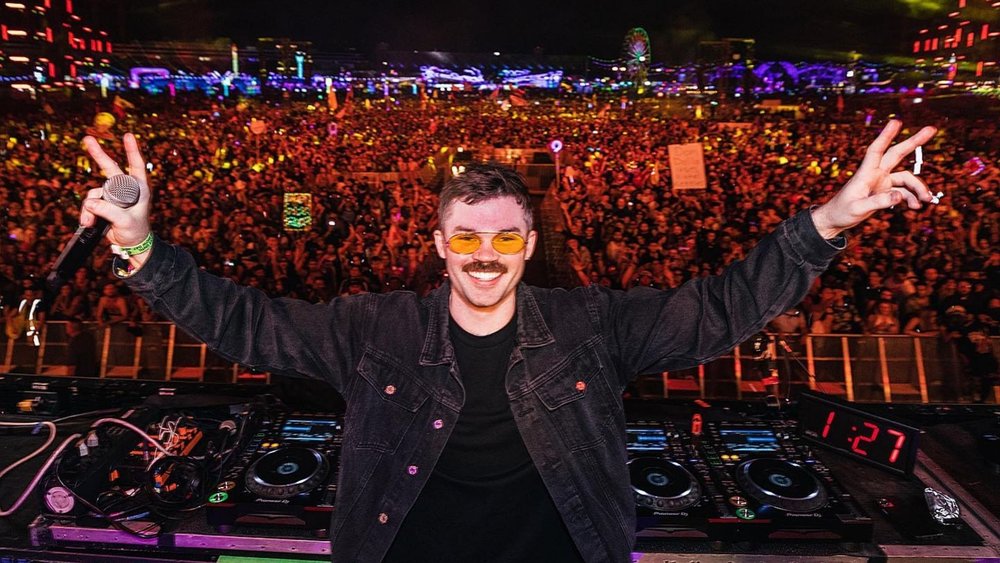  Expect to see thousands pumping the brakes to Dom Dolla at FTL 2022. Image Credits: @domdolla