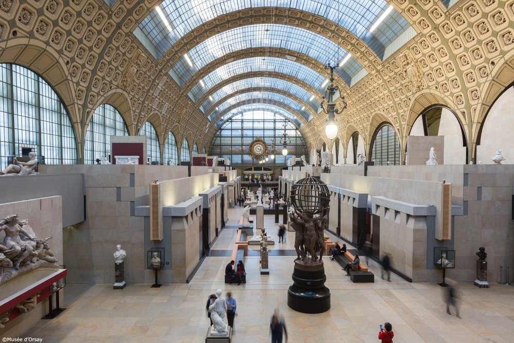 the hall of Musee d'Orsay