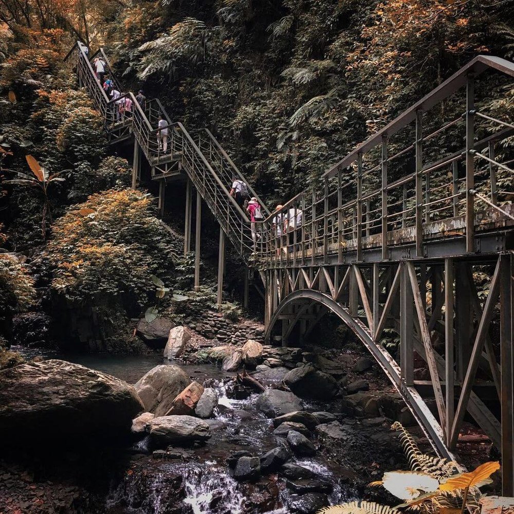 礁溪景點：林美石磐步道