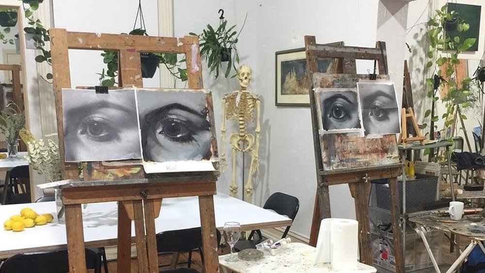 This Melbourne art class will teach you to have an eye for detail! Image Credits: @fitzroypainting