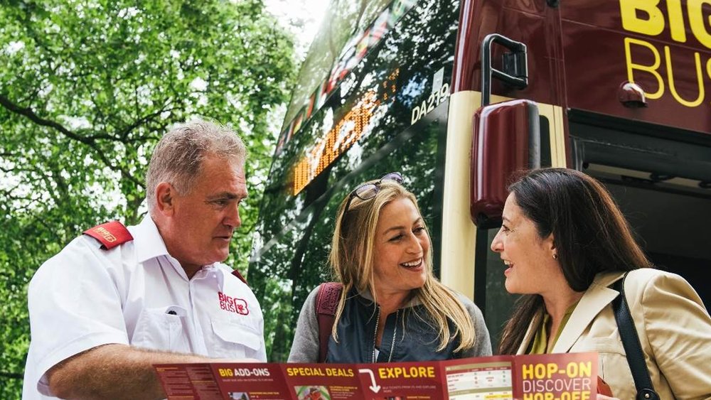 Be the captain of your own itinerary during this tour!