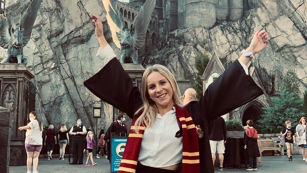 Hogwarts will always welcome you home at the Universal Orlando Resort. Image Credits: @tu_rincon_disney