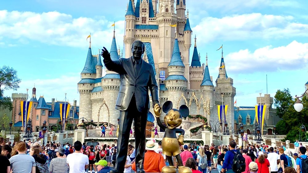 Walt Disney World is not only the happiest theme park in the world, but it’s also the biggest!] [Image credits @guillegr1 on Instagram
