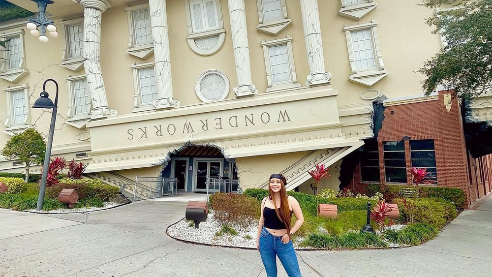 This upside-down attraction has several themed zones for everyone to enjoy. Image credits @loreanacosta on Instagram