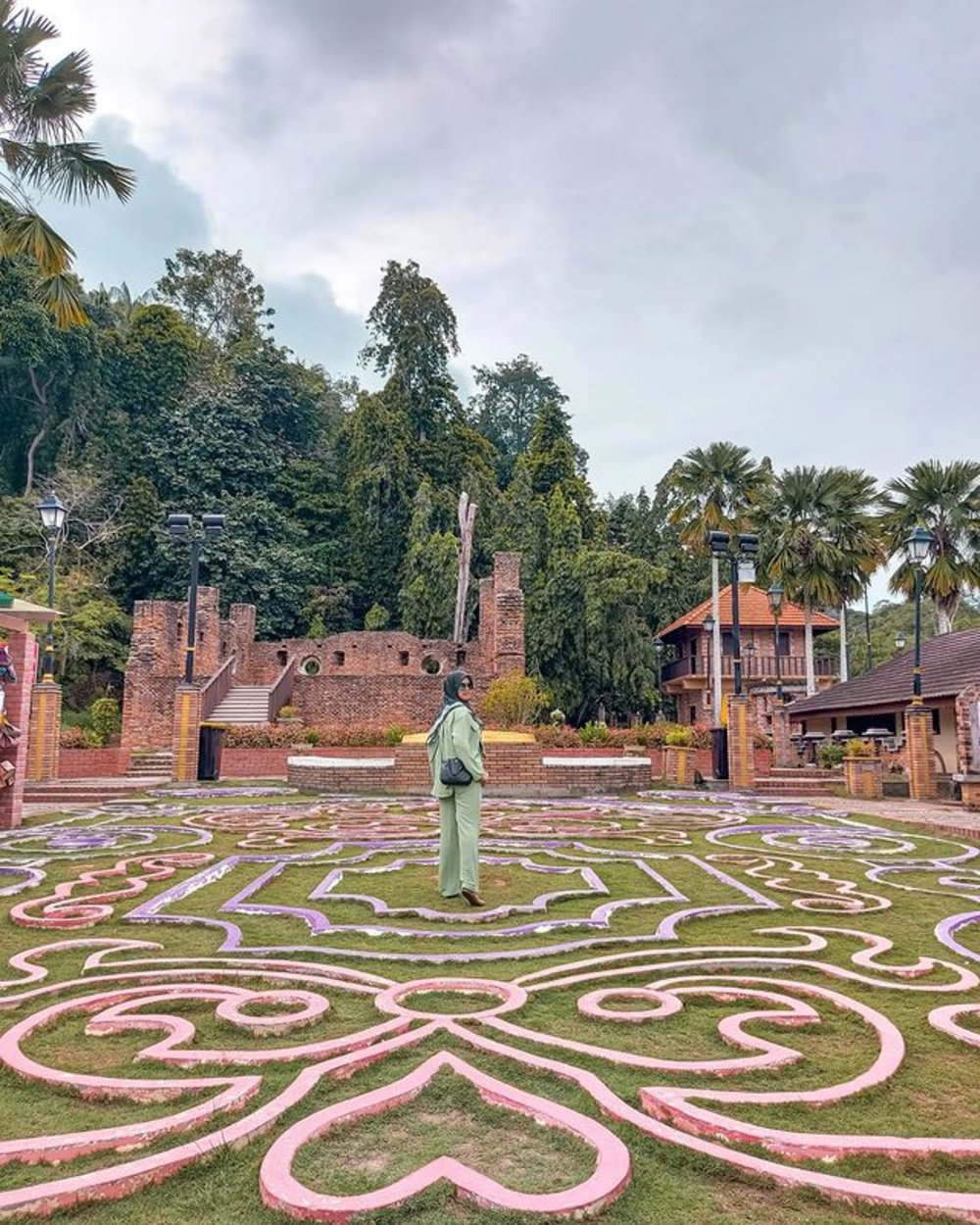 pulau pangkor island travel guide itinerary best things to do dutch fort