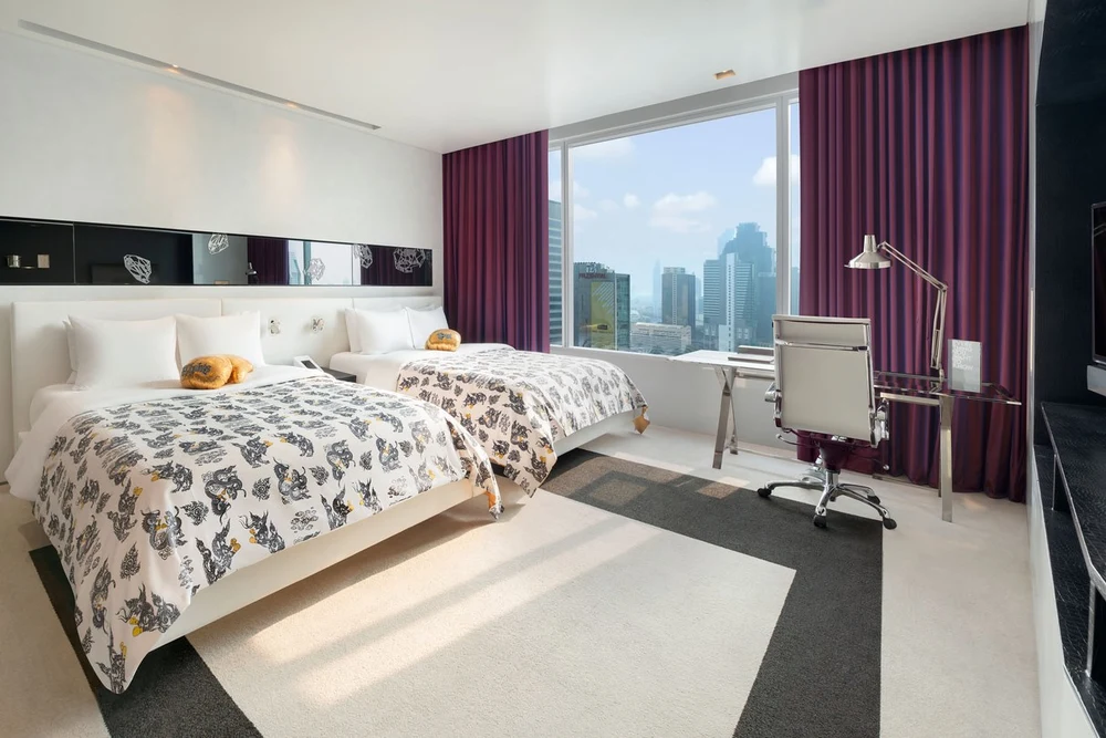 W Bangkok (โรงแรมดับเบิ้ลยู กรุงเทพ)