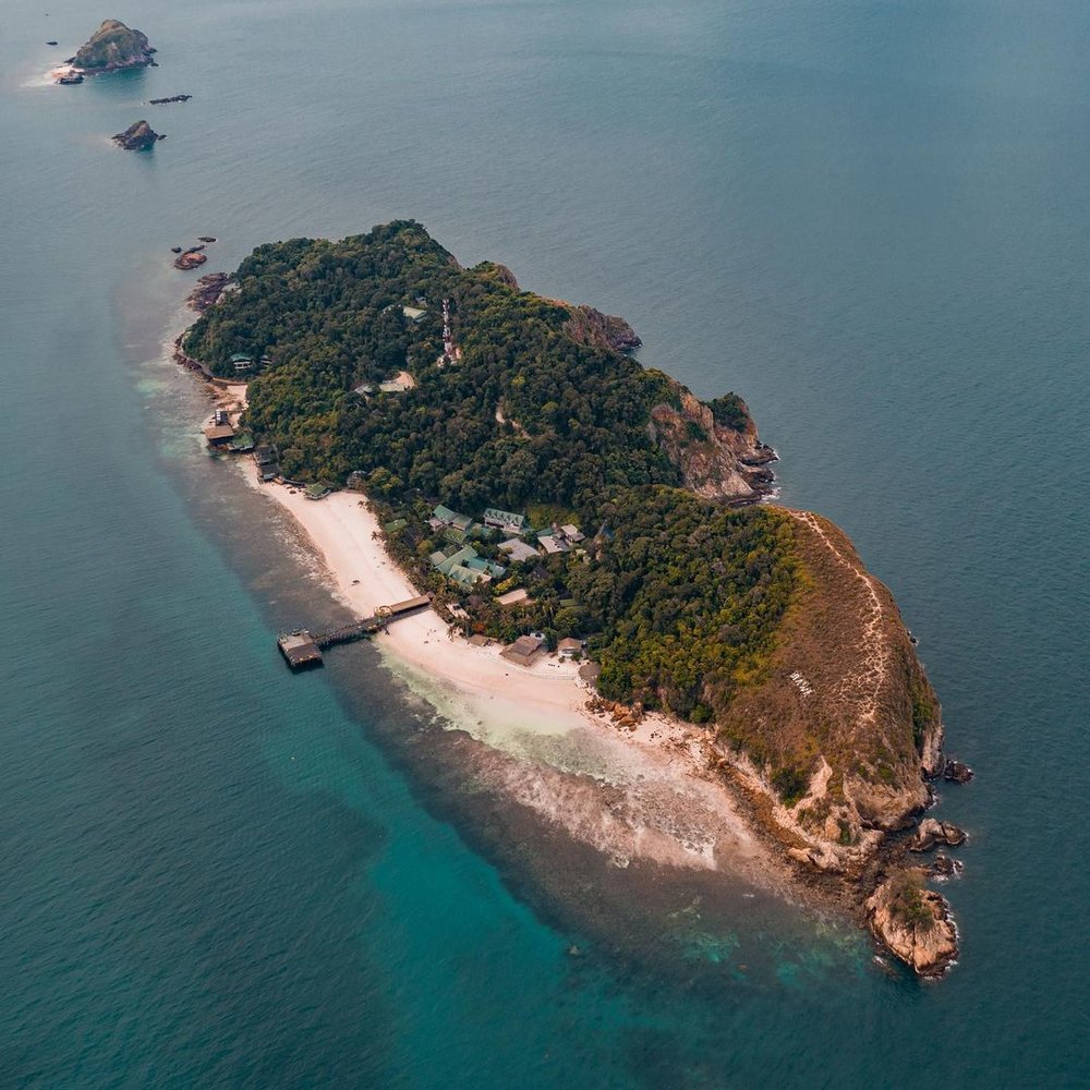3D2N In Pulau Rawa: This Charming Private Island In Johor Has Huge ...