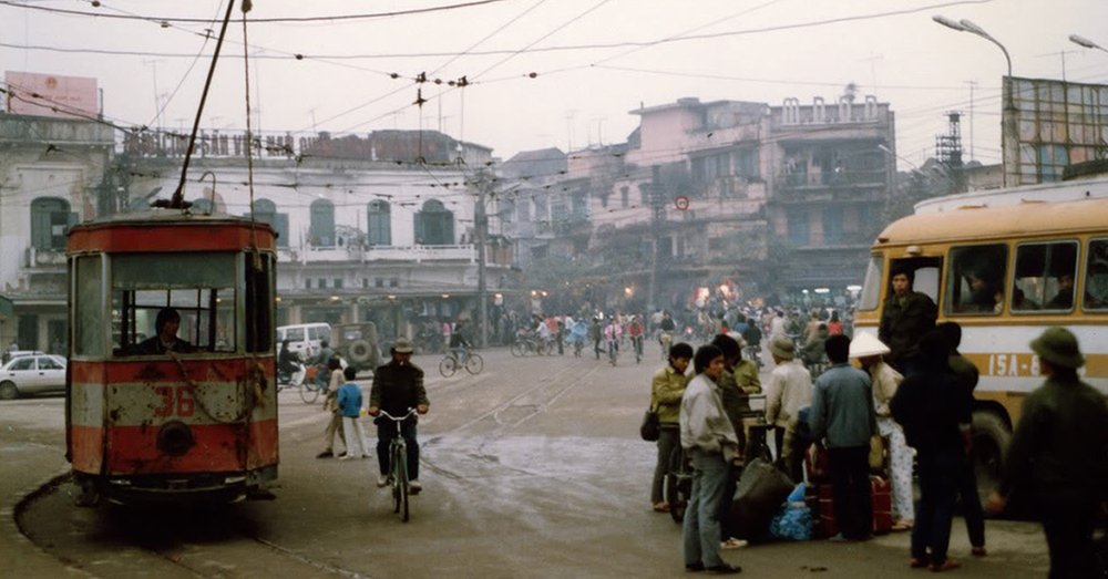 hinh-anh-quang-truong-dong-kinh-nghia-thuc