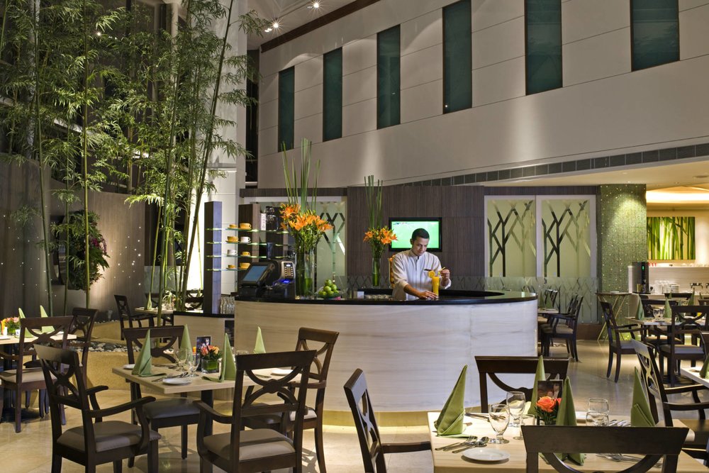 Swez Brasserie at Eastin Hotel Kuala Lumpur halal buffet restaurant