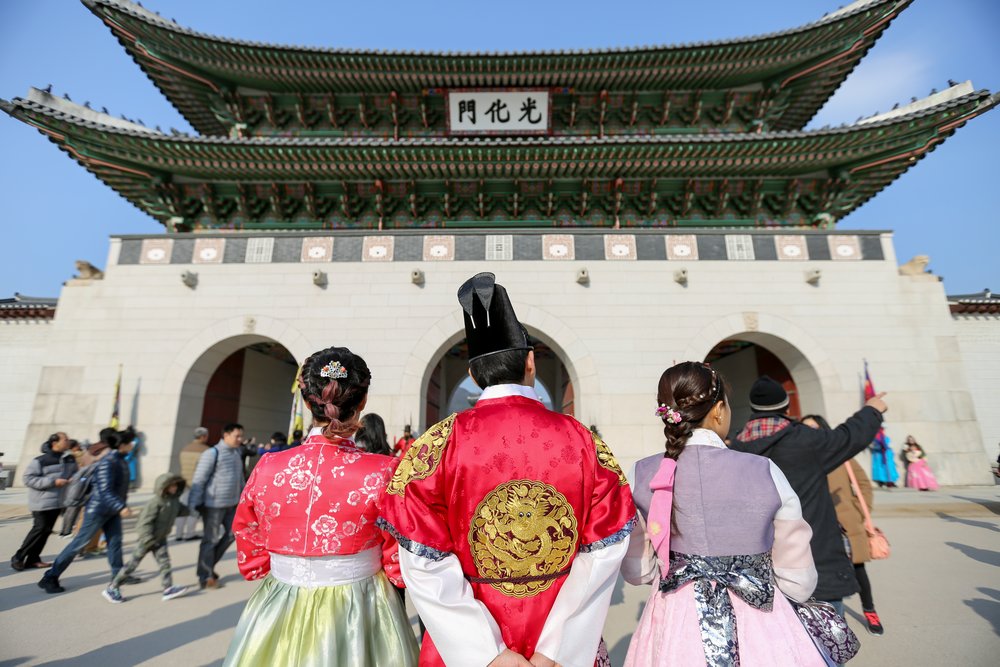 group in hanbok