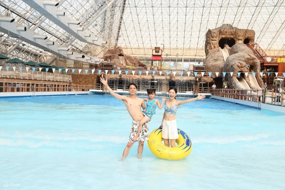 東京サマーランドのコバルトビーチ