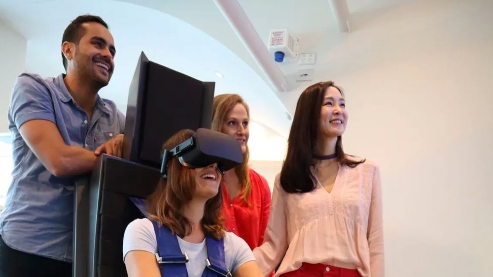 Experience travelling at 300kph on this virtual military jet!