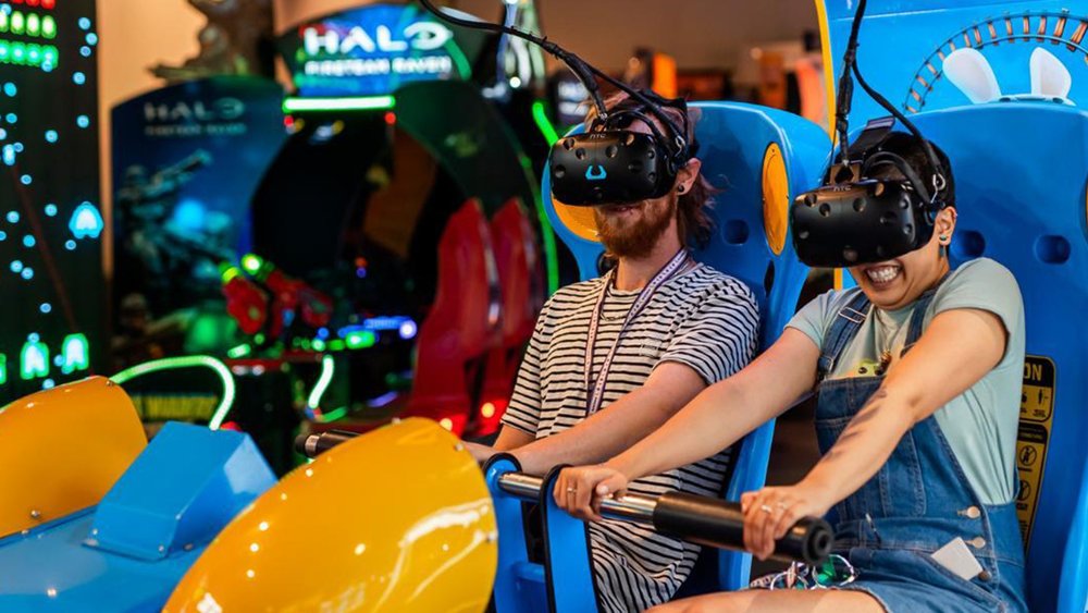 Put on your VR glasses and your imaginary seatbelts for a wild car race! Image Credits: @kingpin_play