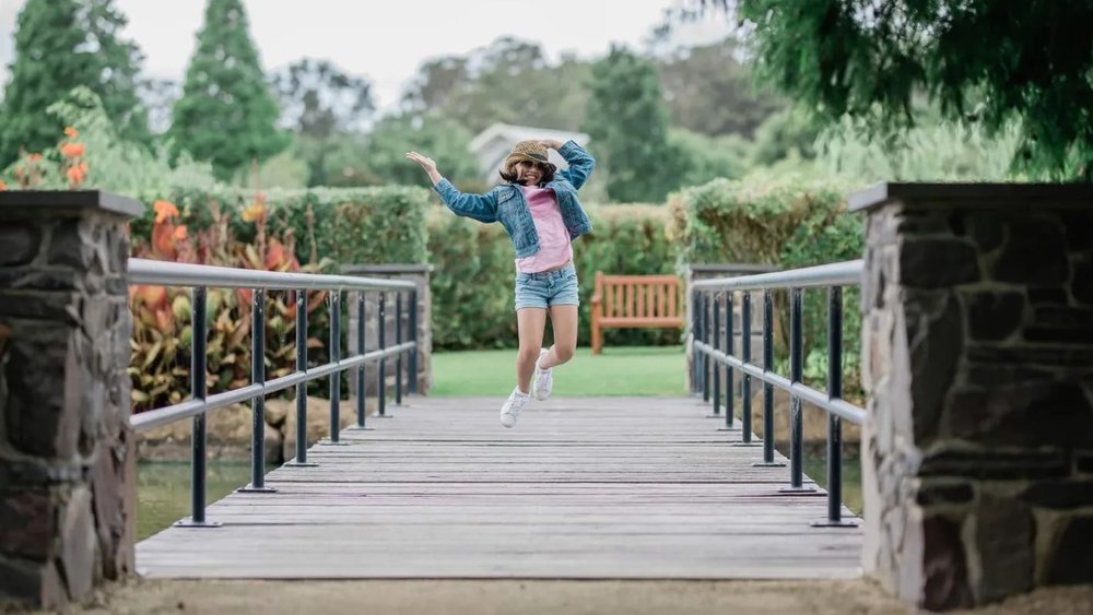 A classic jump shot to spice up your Insta feed! Image Credits: @joancantos
