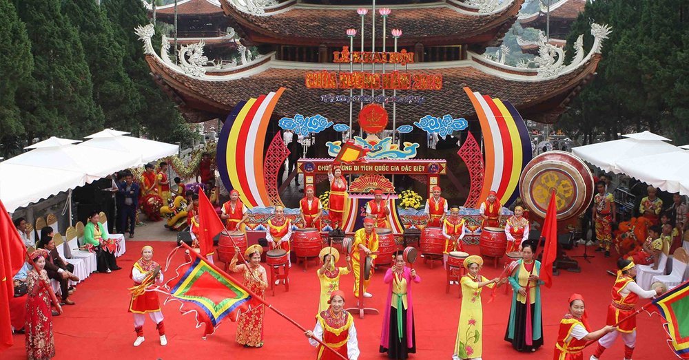 Đôi Nét Về Lễ Hội Chùa Hương