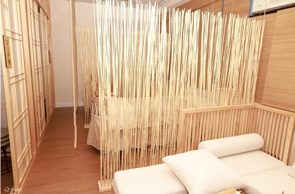室內以竹為主調的裝潢,令人心情放鬆。