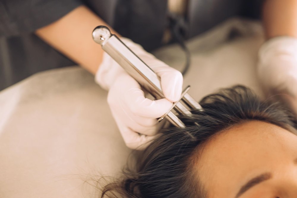 配合磁叉穴位按摩,令客人加倍放鬆。