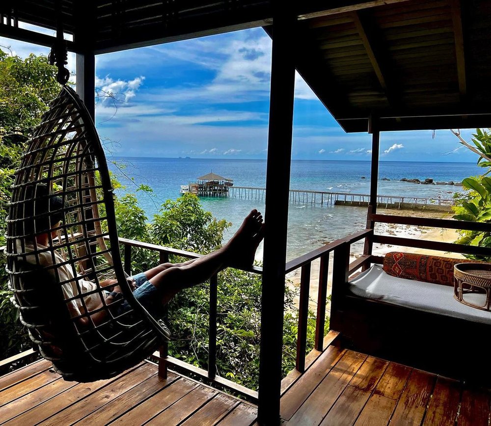 12 Best Resorts & Hotels In Pulau Tioman 2022: Top Places To Stay On ...