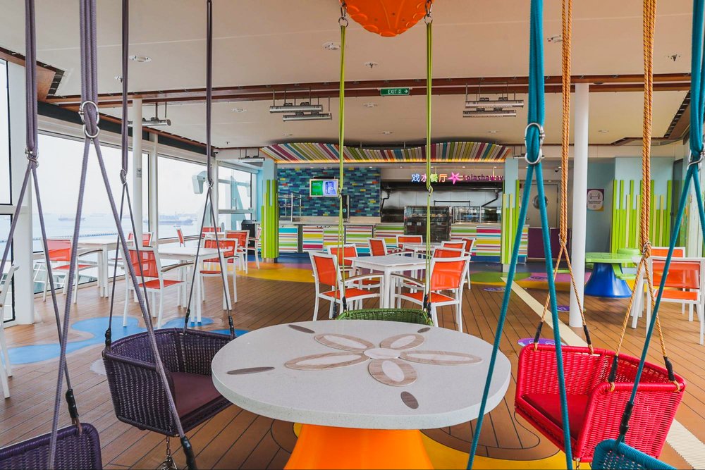 spectrum of the seas splashaway cafe