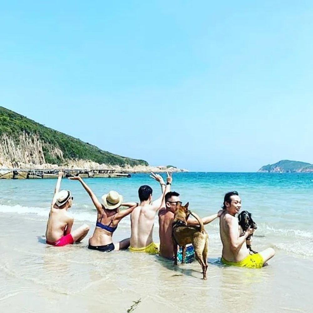 白臘灣的自然美,值得和一班好朋友來欣賞。(Instagram @_tobias_wang_)