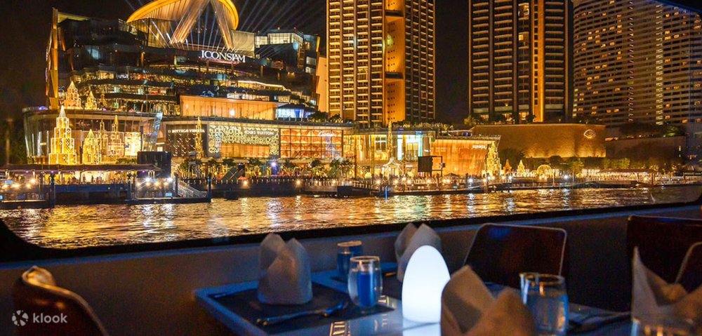 Royal Princess Dinner Cruise in Bangkok