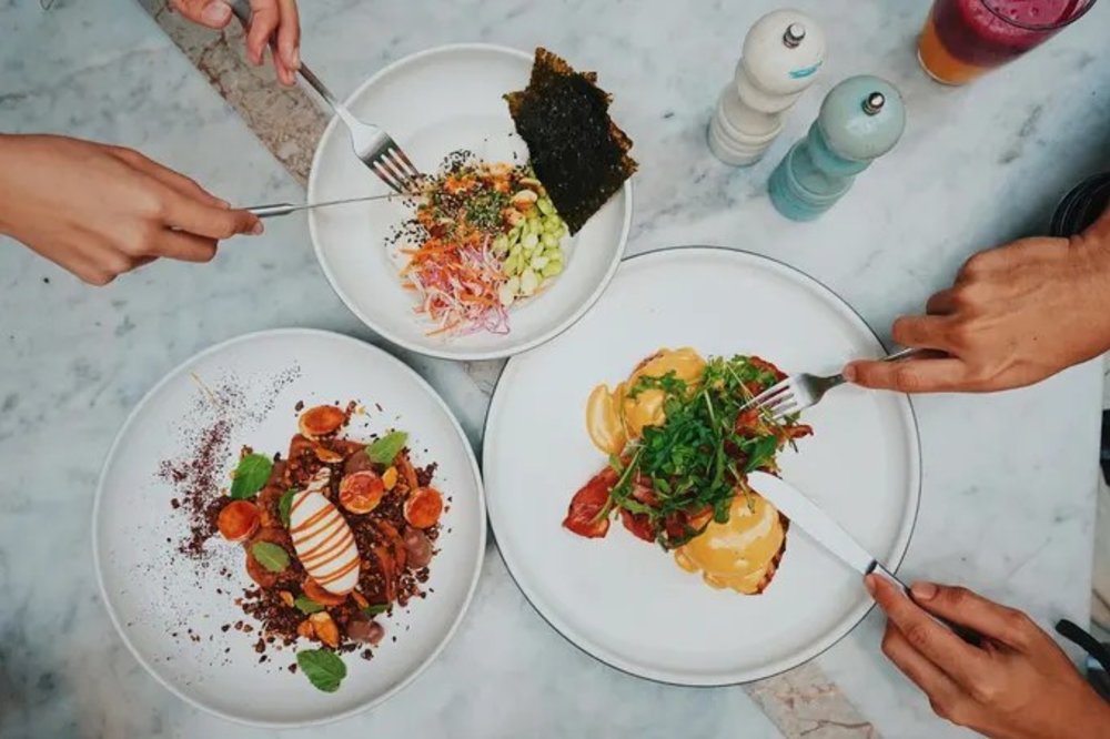 bali cafe sisterfields