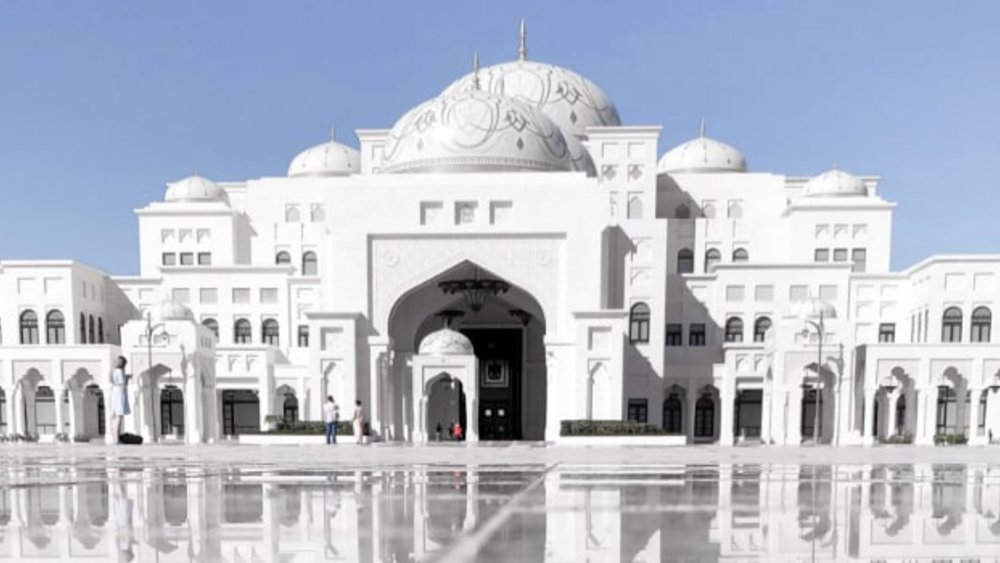 Book your tickets in advance to enter Qasr Al Watan