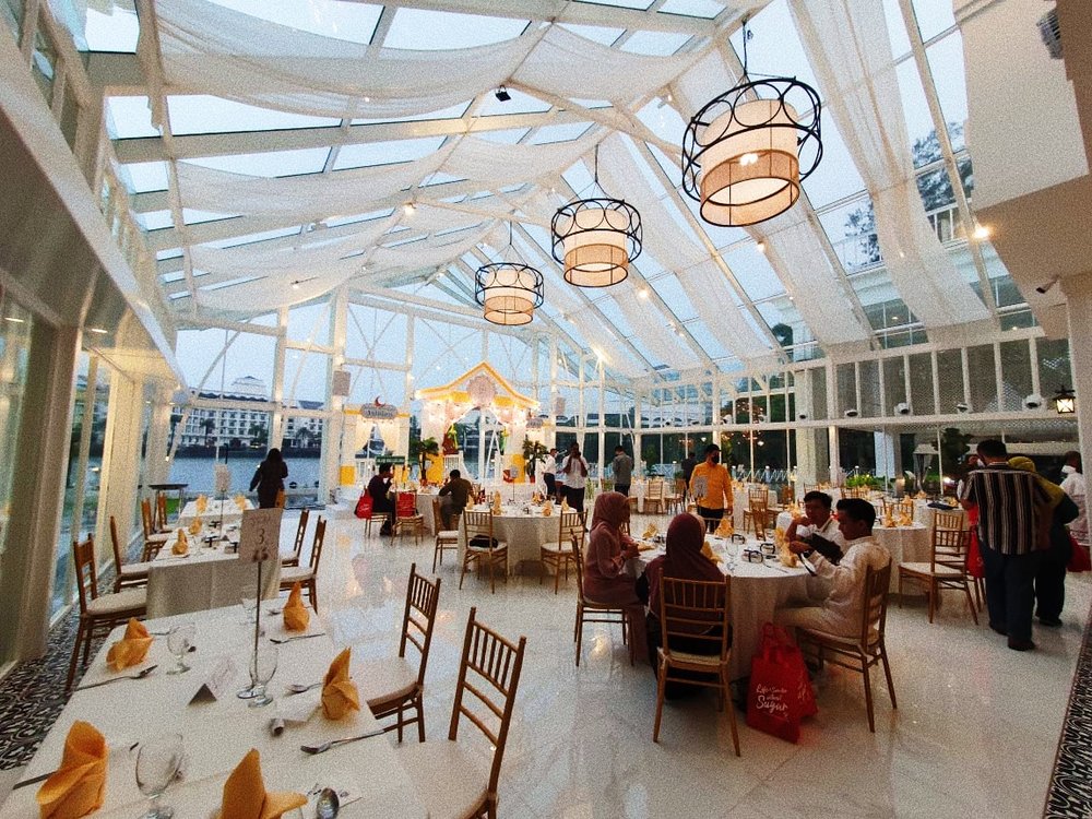 [Review] #KlookTries: We Had A Ramadan Buffet By The Lake At The Dreamy