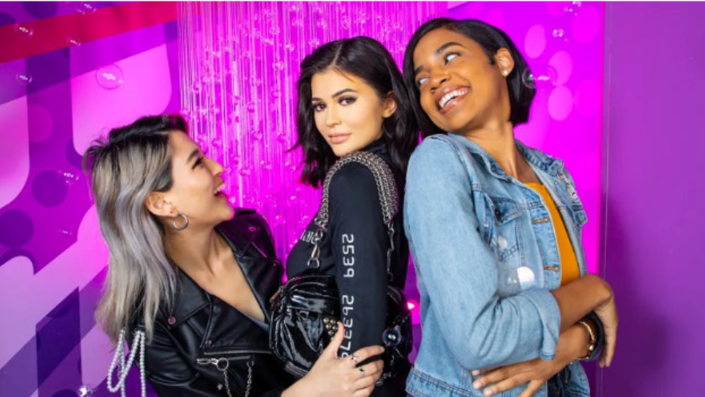 Hang with Kylie and other Hollywood elites