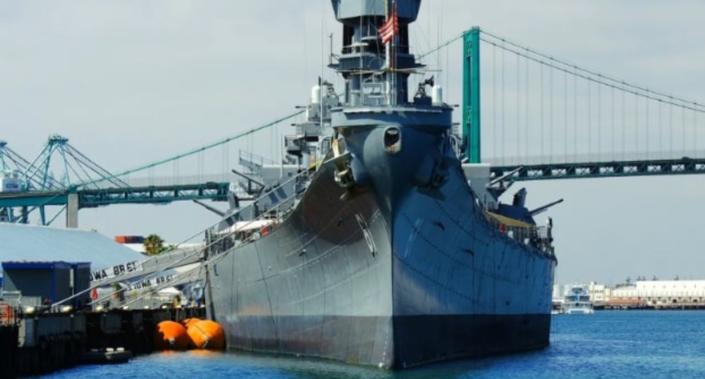 The ‘World’s Greatest Naval Ship” is notorious for her heavy-duty artilleries, armor, and fast speed
