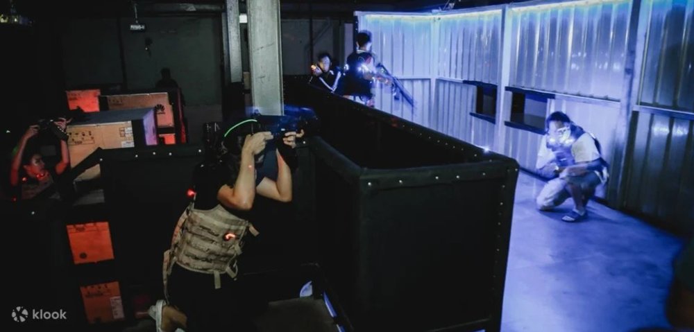 Rush B Laser Game Experience 