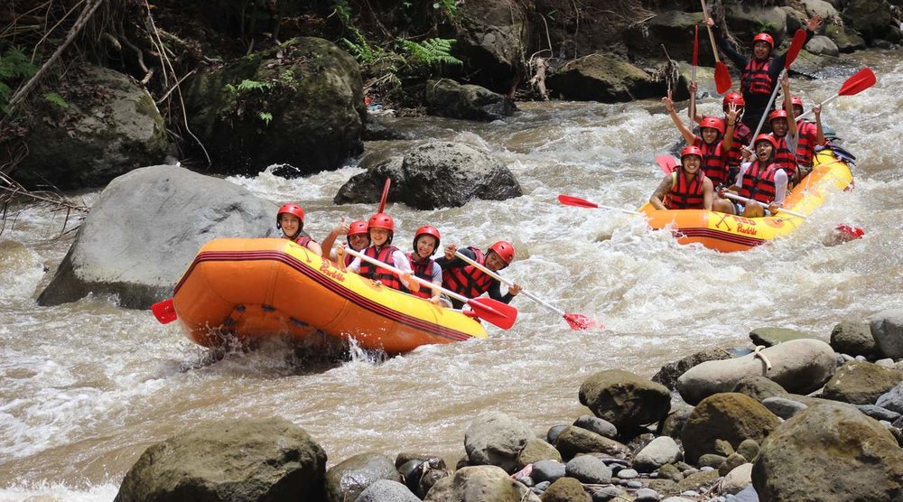 ayung white water rafting bali indonesia
