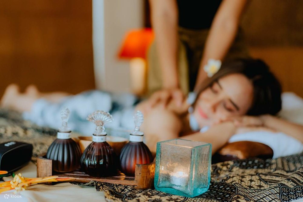lluvia spa massage bali 