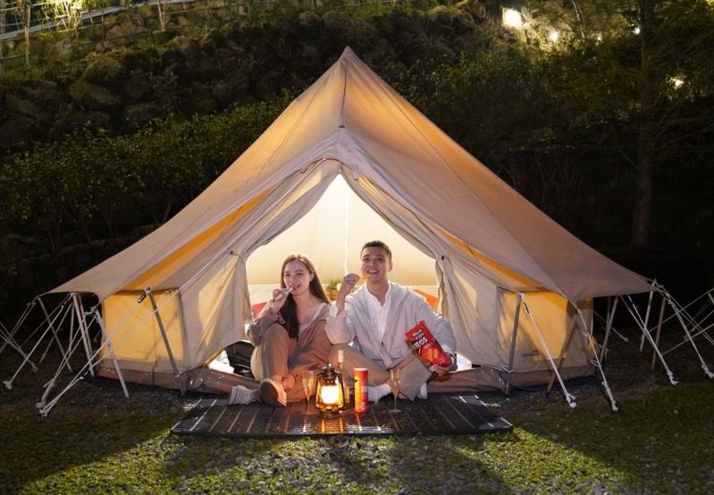 山思雲想帳篷晚上