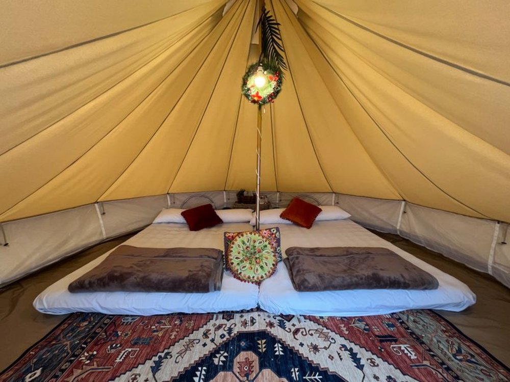 山思雲想 神殿帳篷內