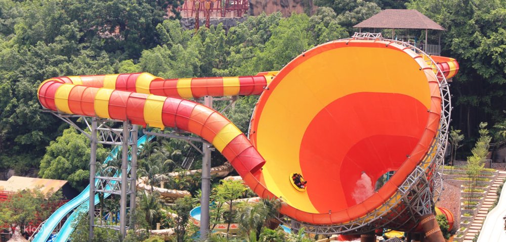 สวนสนุกซันเวย์ลากูน (Sunway Lagoon)