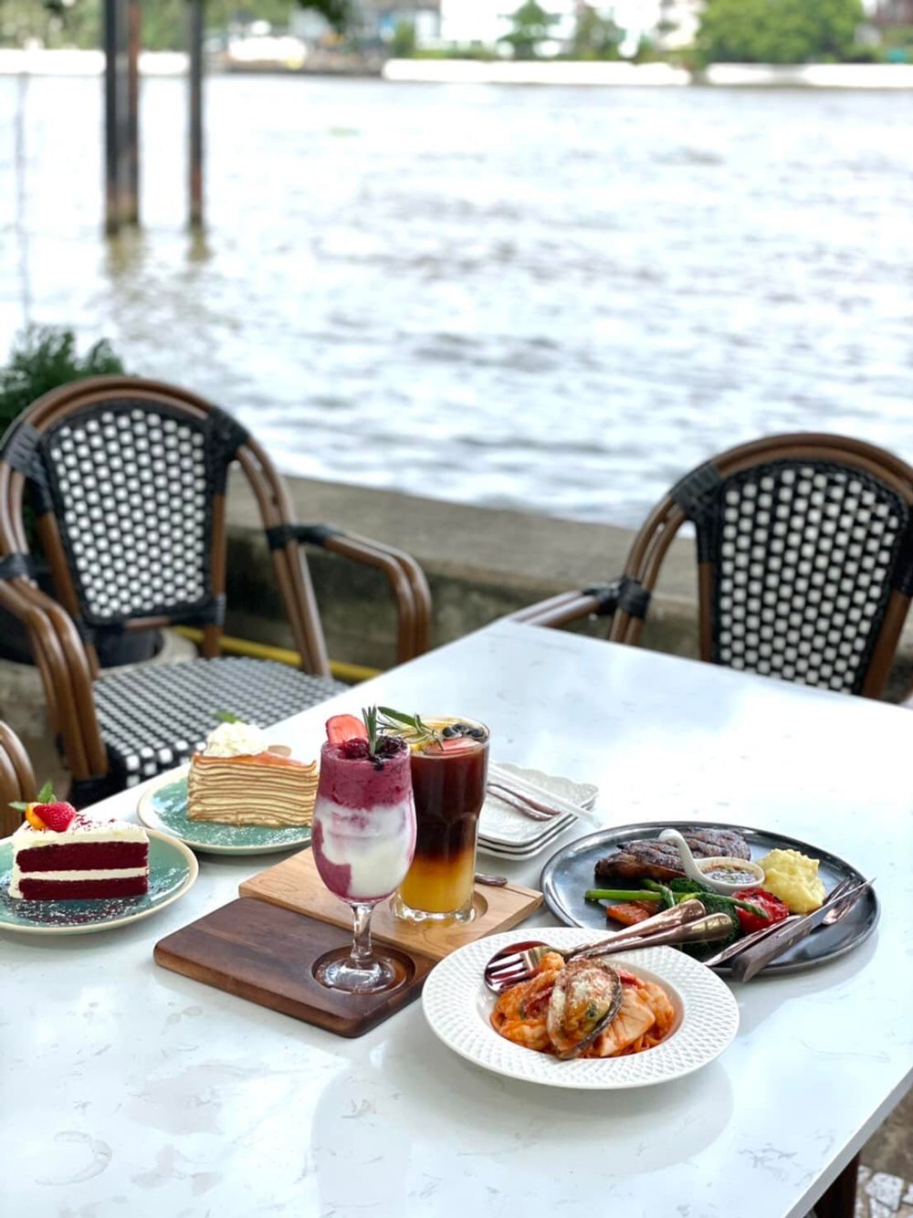 Tsai Eatery best place for lunch in Bangkok Thailand