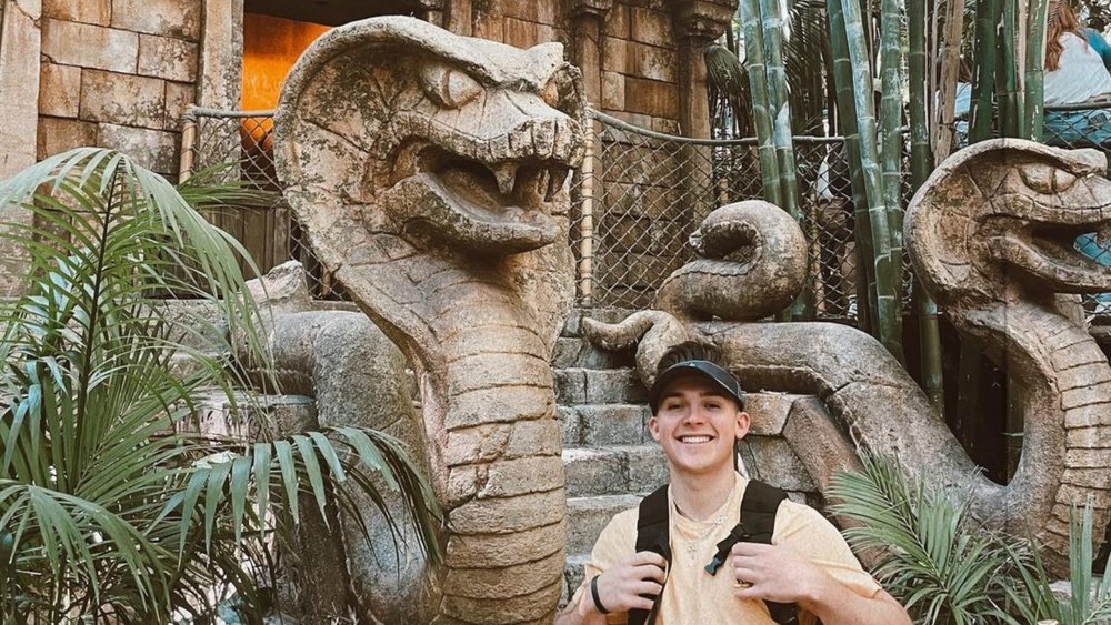 The nostalgic movie theme by John Williams will set the mood throughout the adventure. Credits: @jeremiah_willey on Instagram