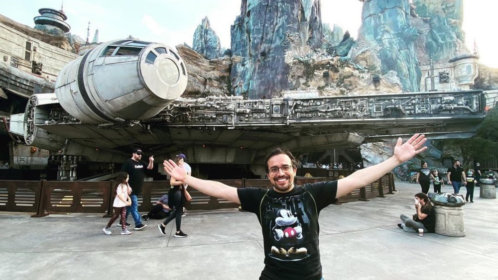 Rise of the Resistance employs advanced technologies such as motion simulators and drop ride systems for an epic space fantasy experience! Credits: @loschavezpereira on Instagram