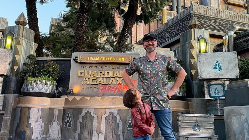 Expect more than one stomach-turning drop on this ride! Credits: @pidayscott1 on Instagram