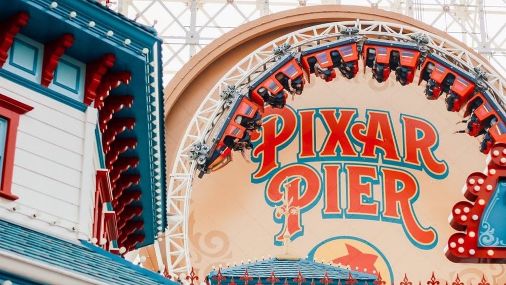 This coaster is known for its incredibly fast take-off that goes from 0 to 55 mph in a matter of seconds! Credits: @adventures.down.mainstreet on Instagram